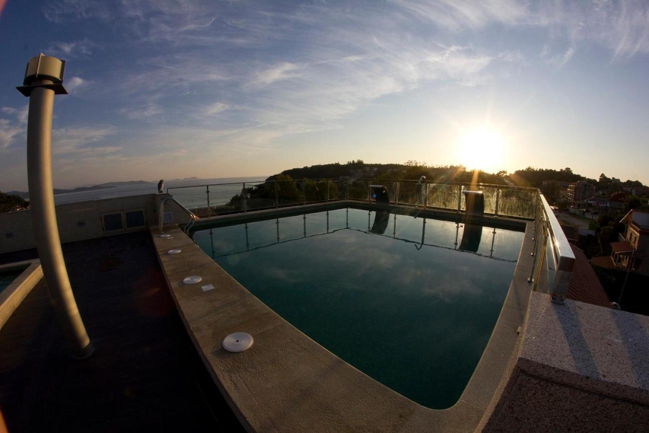 Royal Nayef Hotel Portonovo Buitenkant foto